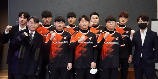 中场的控制 中场的控制