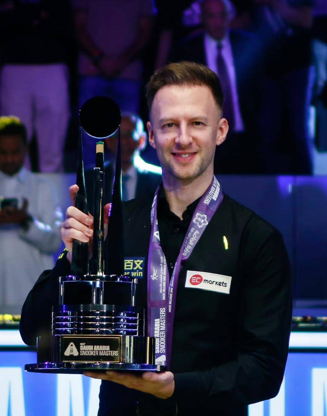 在前九洞中 在前九洞中