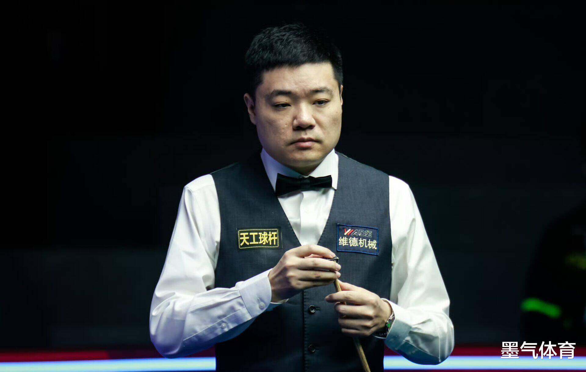 战袍的奥斯 战袍的奥斯