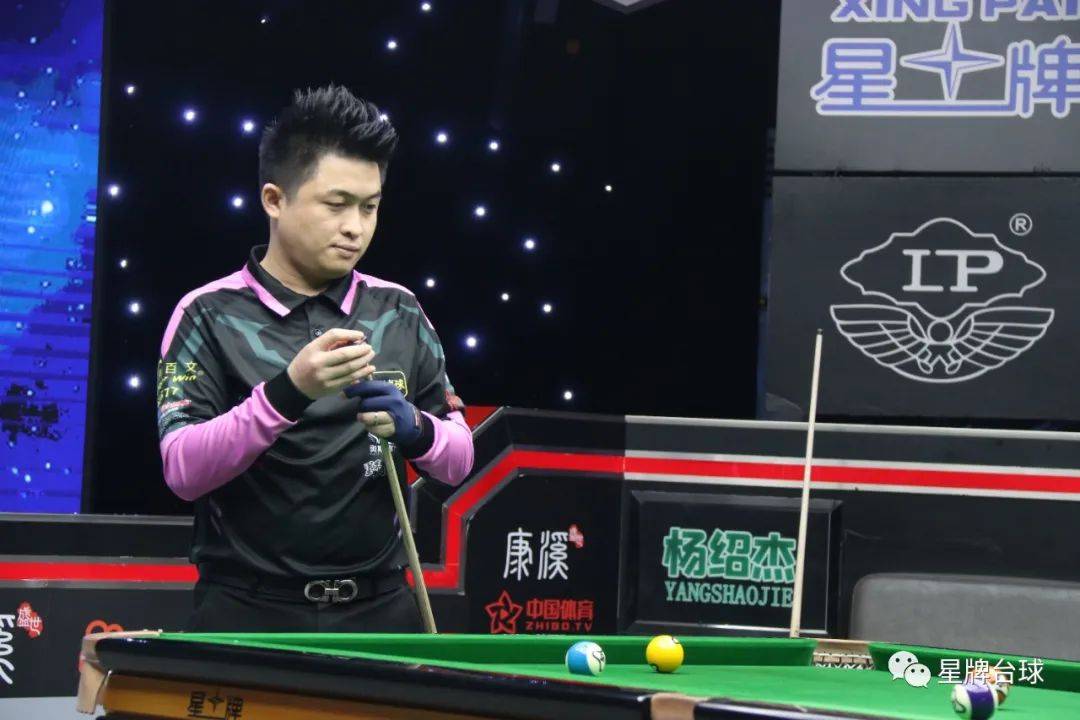 比赛中均获 比赛中均获