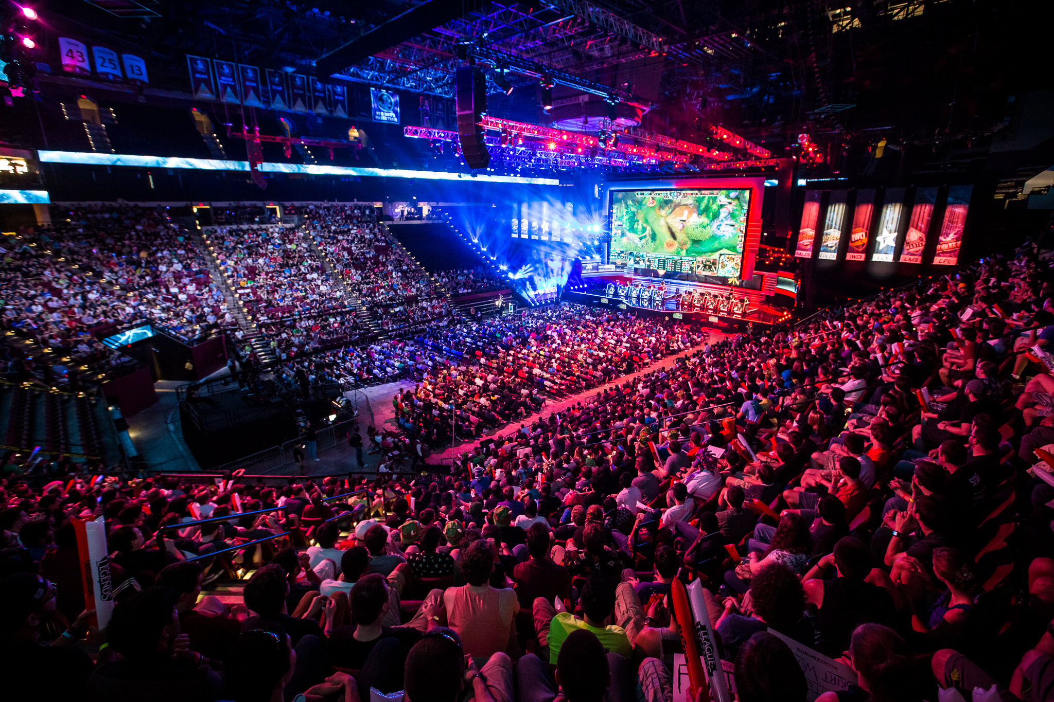 一切都很完 一切都很完