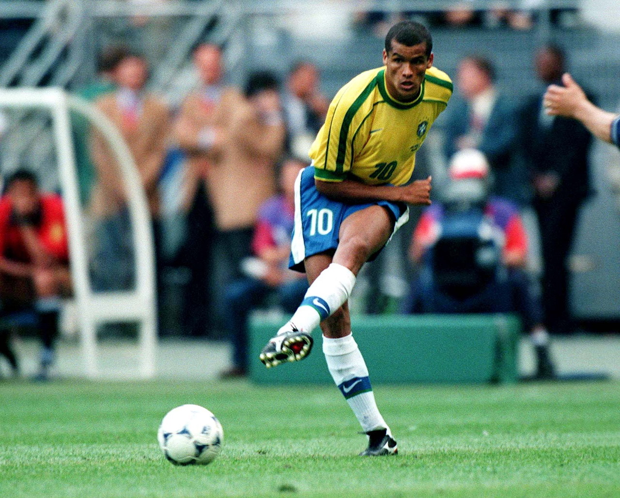 罗马往往需 罗马往往需