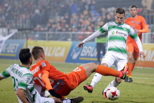 同日传来 同日传来